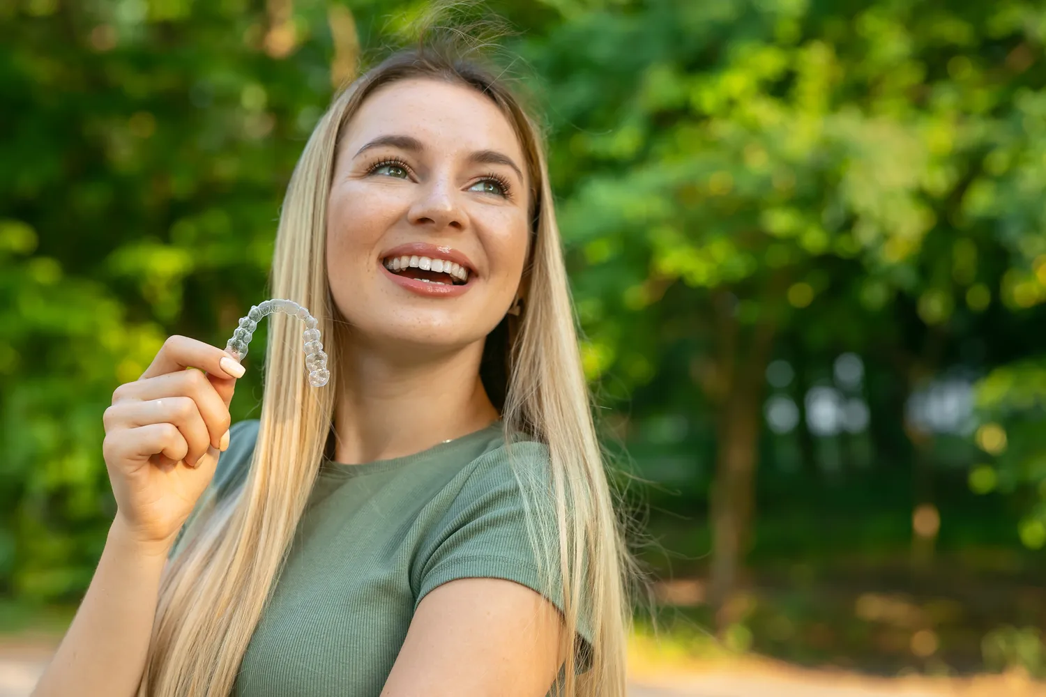 Nakładki Invisalign Szczecin